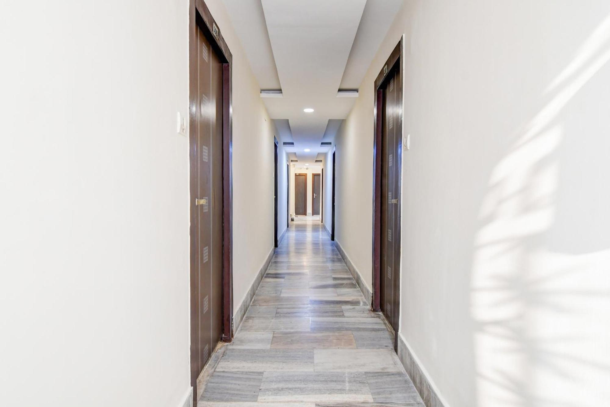 Super Hotel O Sarat Bose Road Formerly Shree Guest House Calcutta  Esterno foto