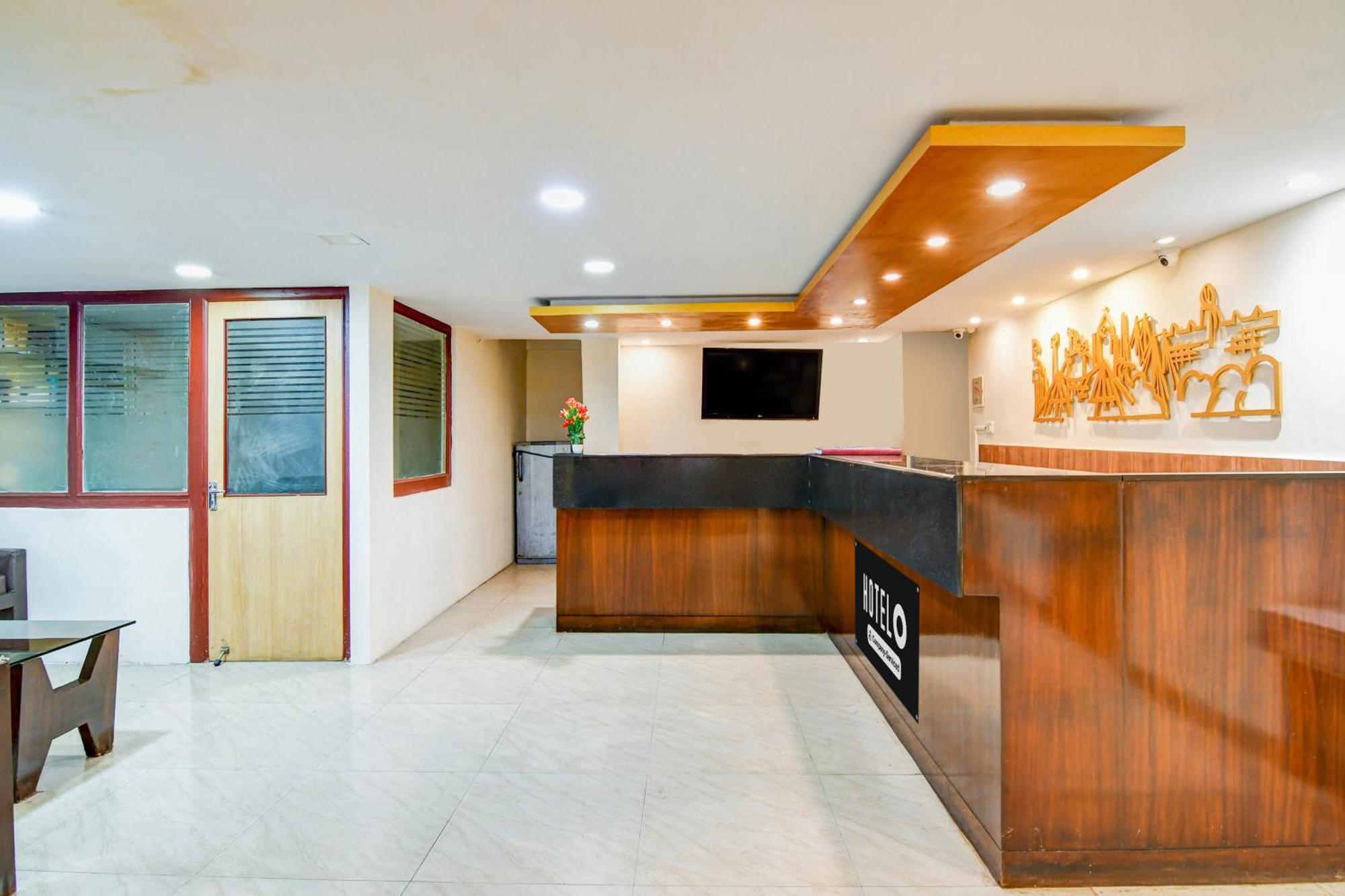 Super Hotel O Sarat Bose Road Formerly Shree Guest House Calcutta  Esterno foto